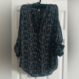 Simply Emma 3/4 sleeve button down blouse, black/white, front pockets, size1X